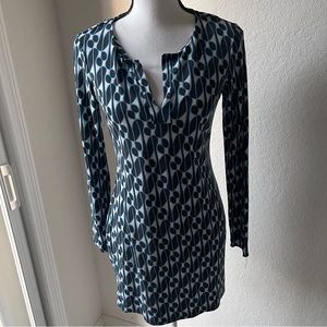 Diane von furstenberg reina long sleeve silk printed dress size 6